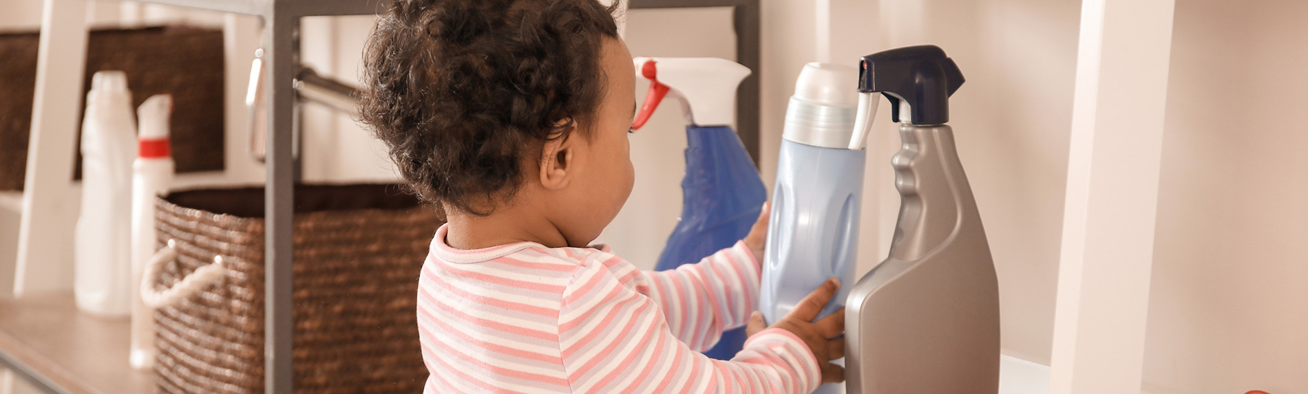 Vergiftungsschutz für Kinder im Haushalt