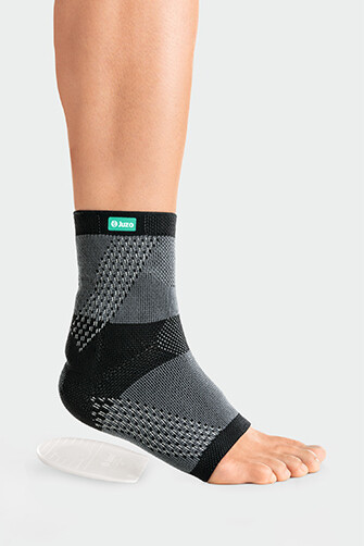 Sprunggelenkbandage JuzoFlex Achill Xtra an einem Bein
