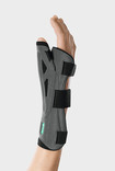 Braço direito com ortótese do pulso Palmar Xtec Rhizo - ortótese do pulso com fixação do polegar